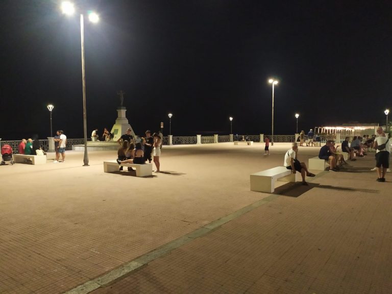 Una Piazza sul Mare