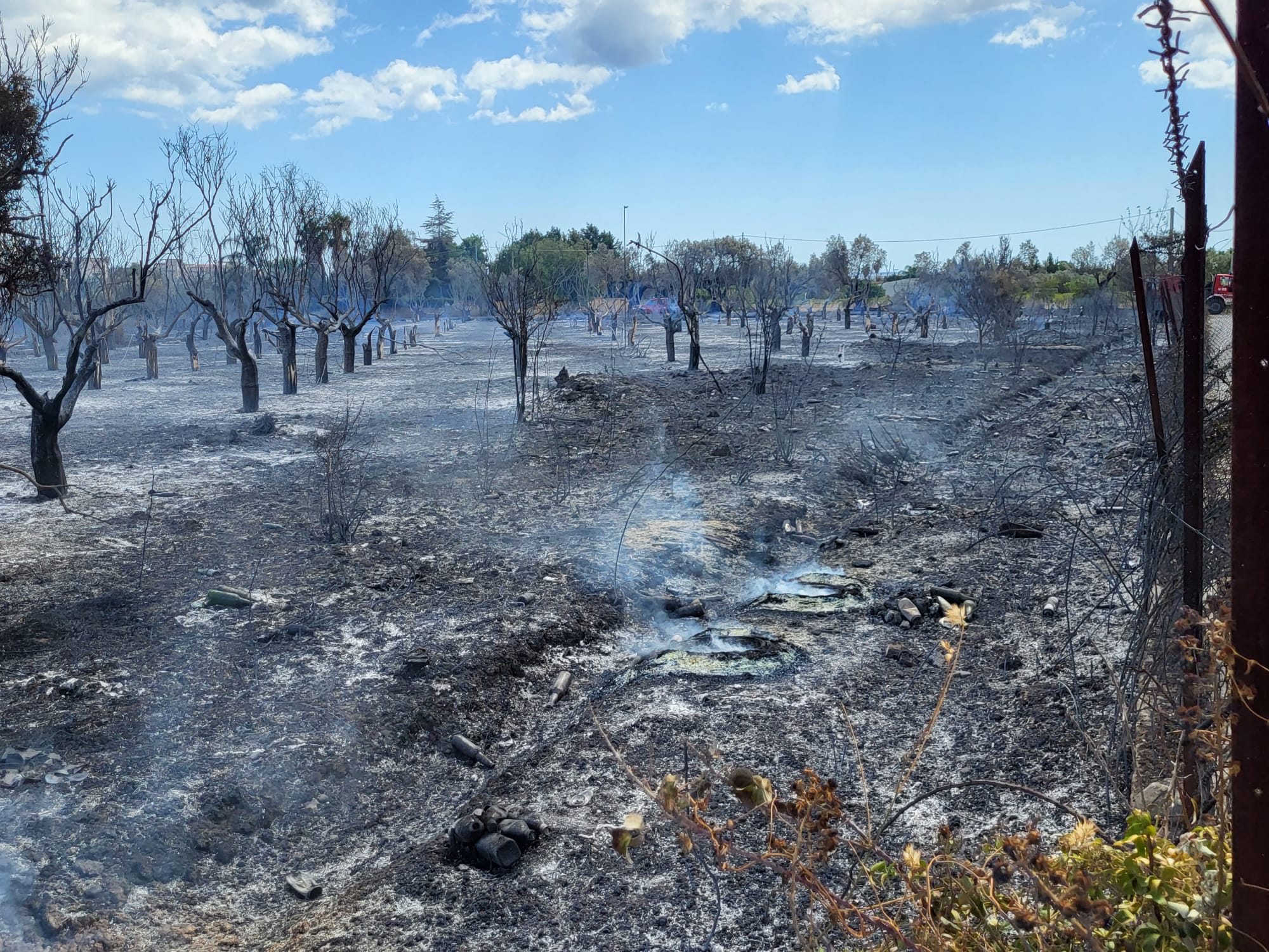 Siderno: Incendio in contrada Vennerello