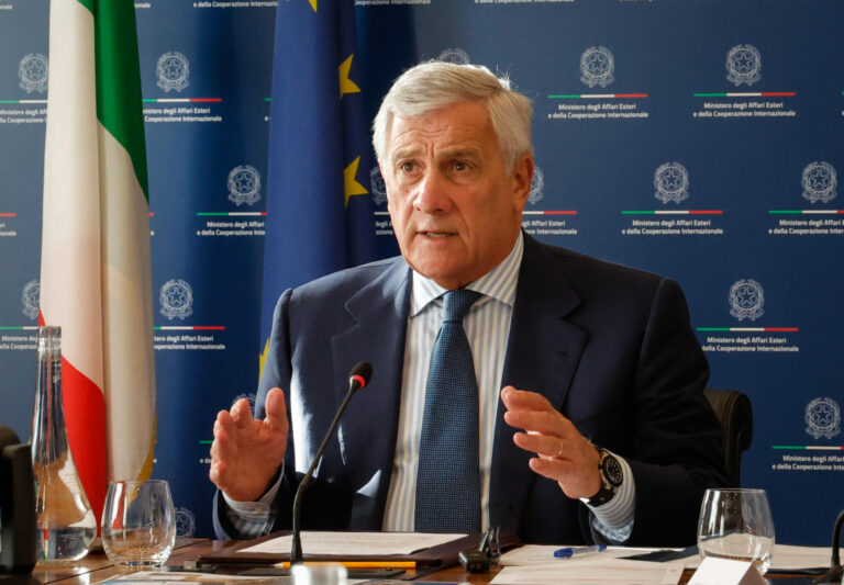 Tajani: NO alle tasse sugli extraprofitti