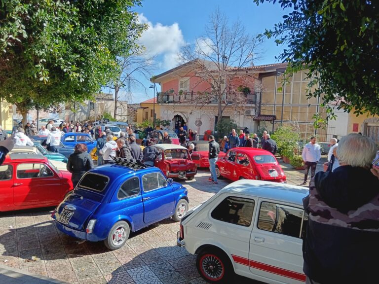 Samo: Raduno FIAT 500